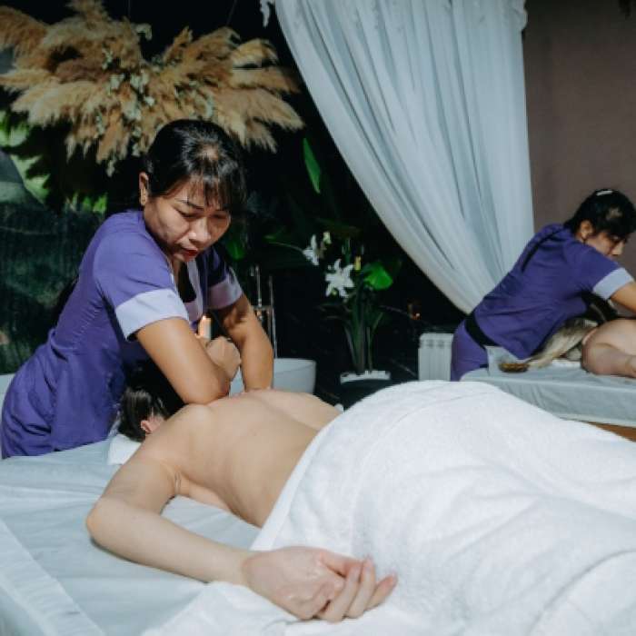 Массаж шейно-воротниковой зоны / тонус спины